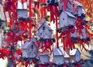 Ce sont des décorations de Noel.